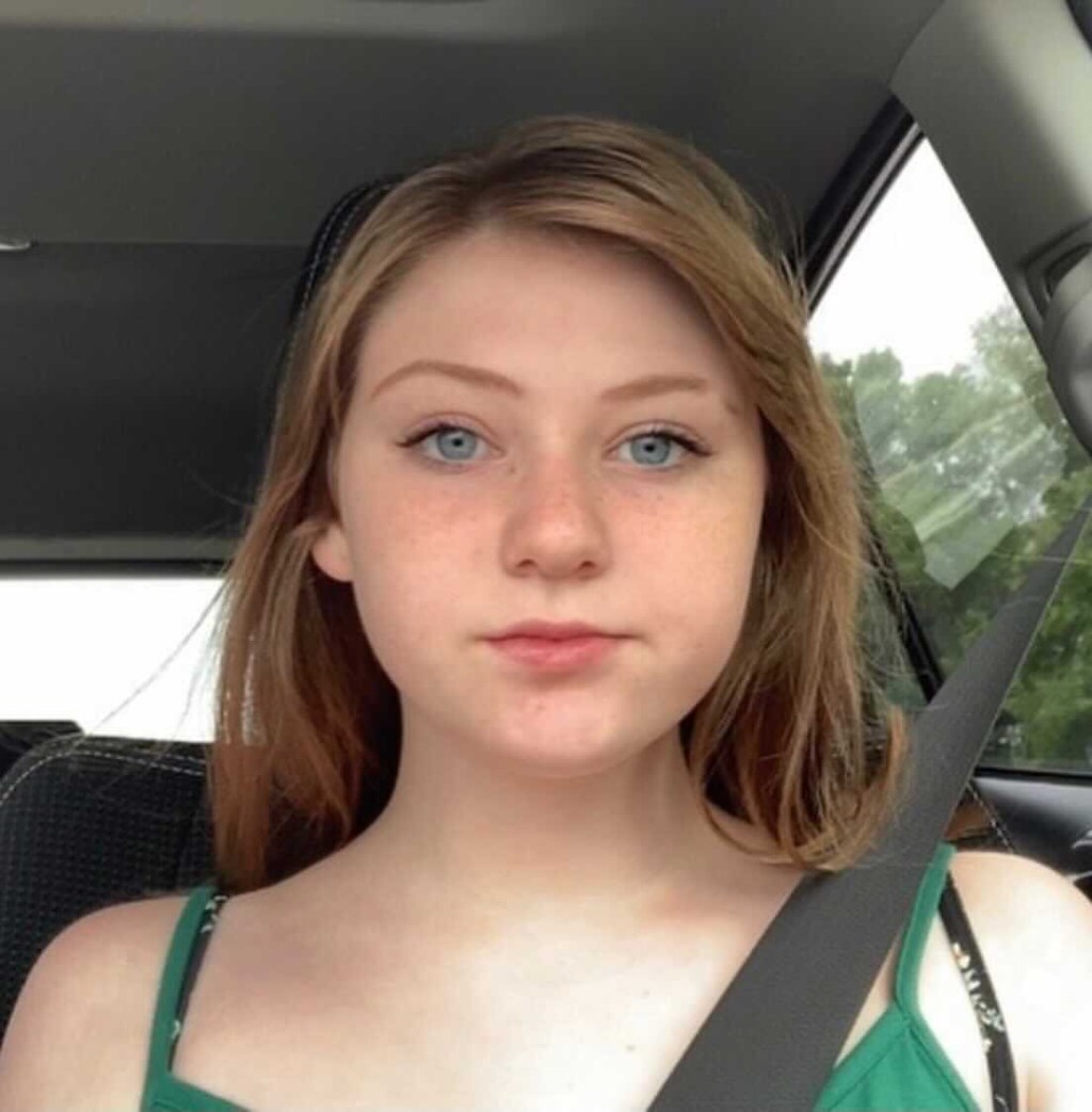 Dakota Burton: When I’m walking down the street and I see someone overflowing with confidence, it makes me feel so much&nbsp;better.