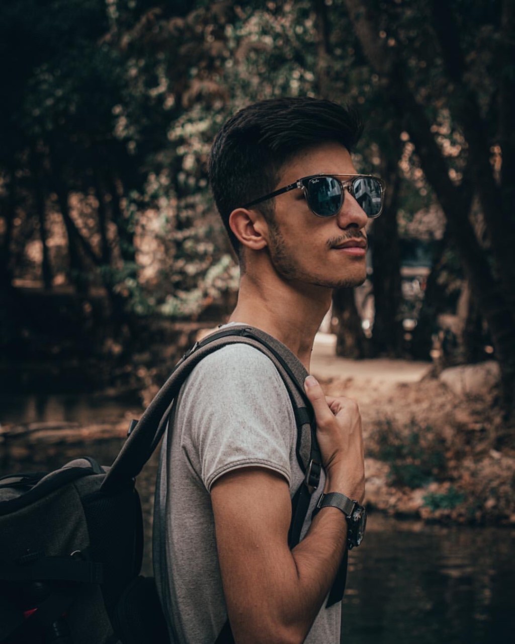 Joe-Anthony Skayrak: I’m always fascinated by the wonderful colors and landscapes that surrounds us, it is also a relief, to wander, to discover new&nbsp;places.