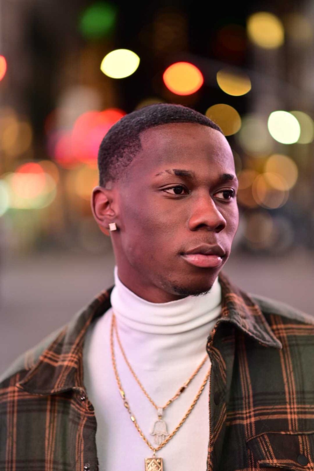 Sincere: My ultimate goal in life is to be successful and to be looked up to as an&nbsp;inspiration.