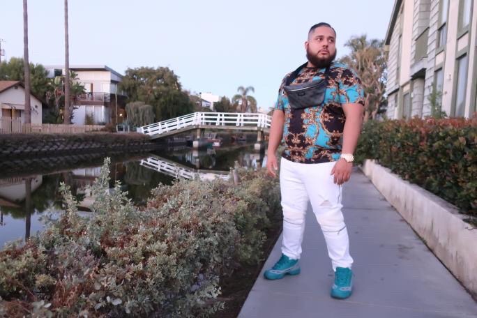 Kevinlooksofficial: Tomorrow isnt promised. Life is about making it and not making excuses. You are who you are and other people you love that so dont be&nbsp;fake.