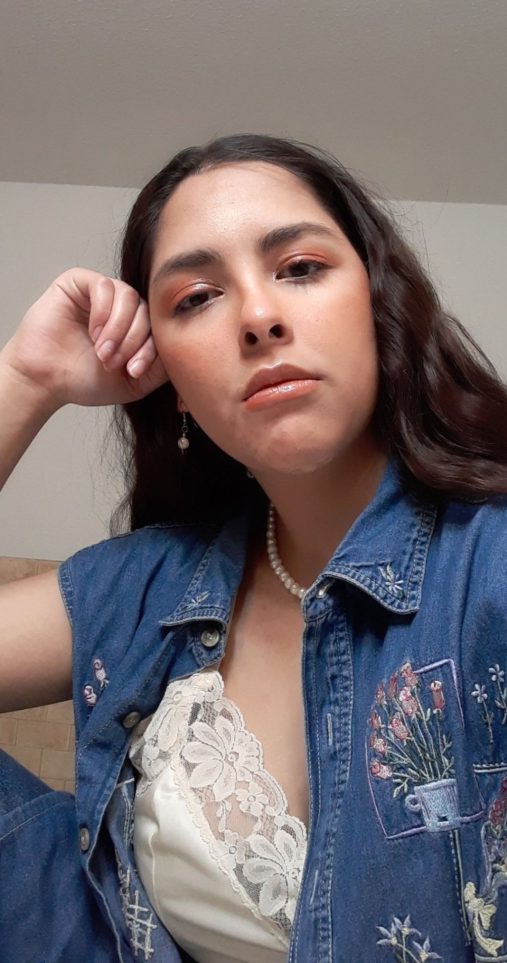 Isabelle Salazar: Focus on yourself enough, its important to help others but it’s hard when you can’t even help&nbsp;yourself.