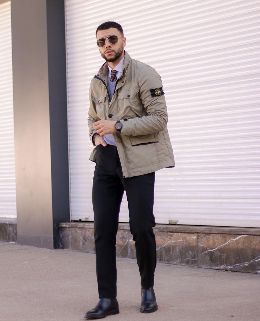 Majid:  I like to be elegant and give the value of the product i wear and show it in the best&nbsp;way.