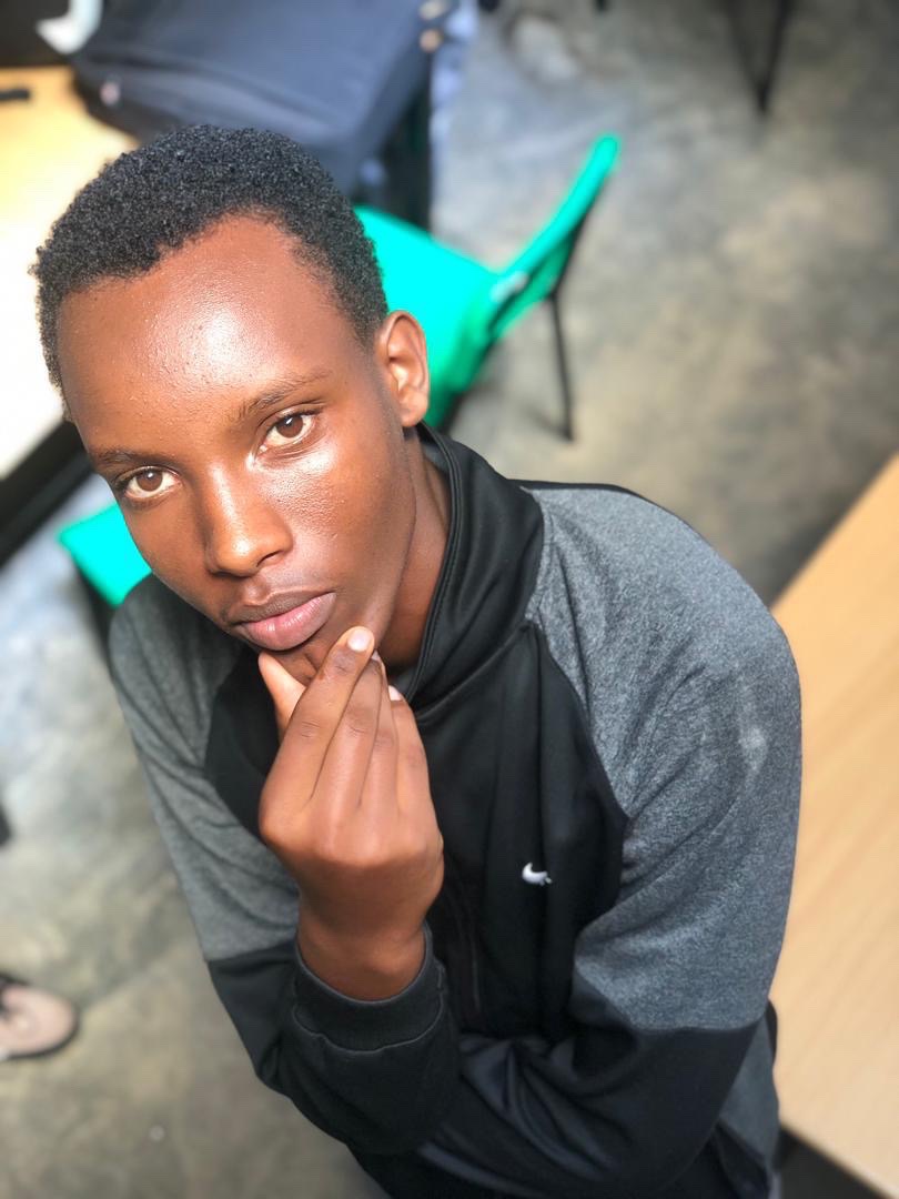 My passion in life is basketball, and I am committed to pursuing it&nbsp;wholeheartedly.