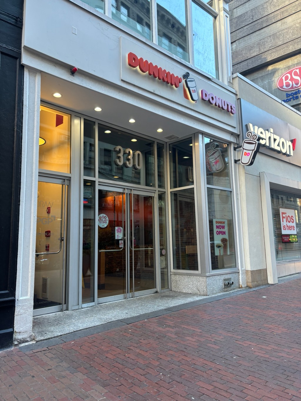 Starting the Day with a Smile at Dunkin’&nbsp;Donuts